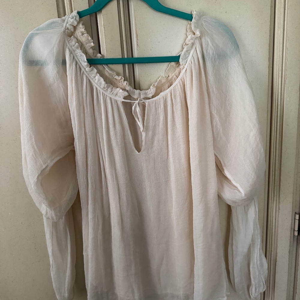 Gorgeous Mais Demoiselles ivory semi-sheer top sz. 42
